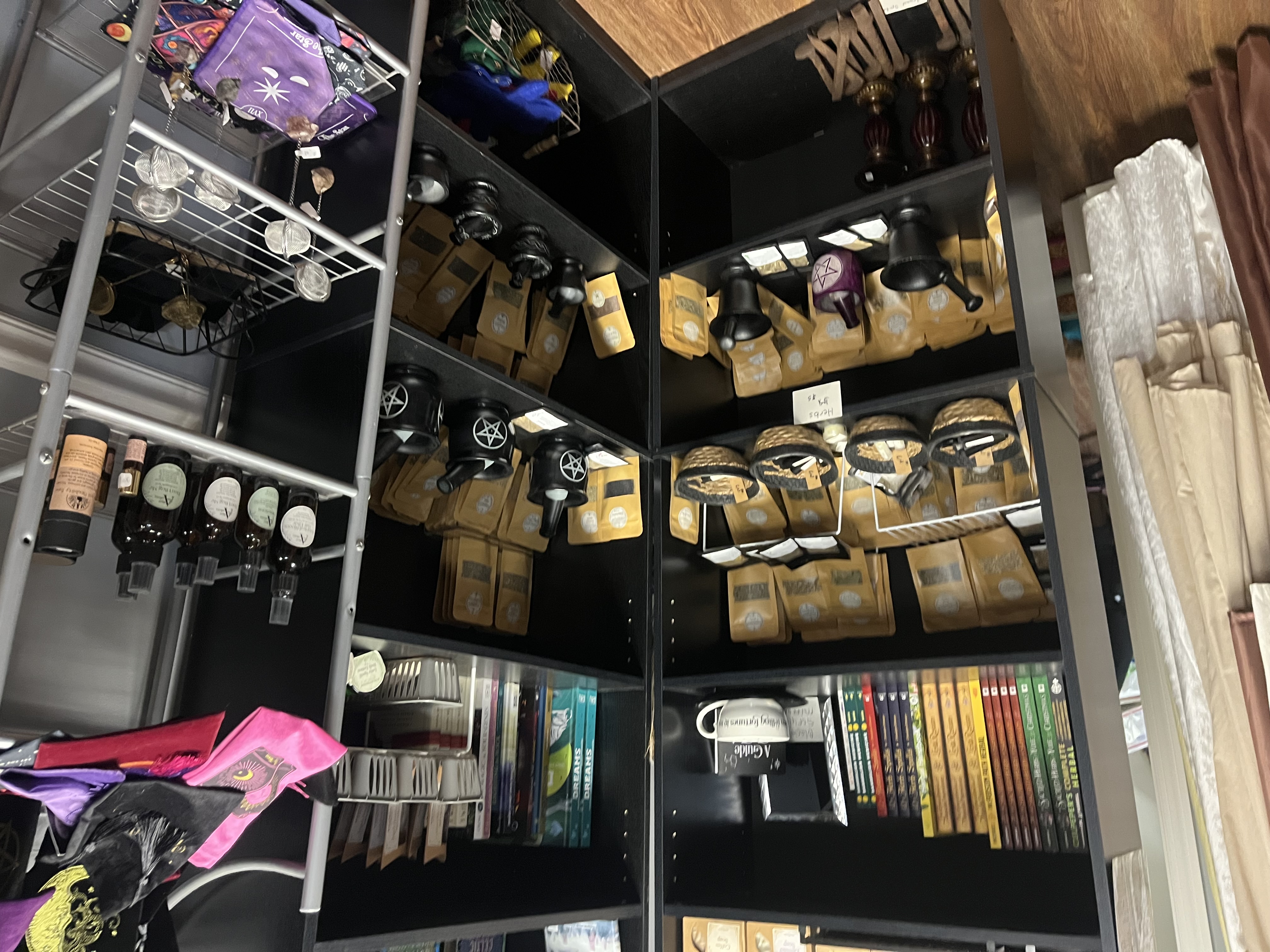 witchcraft supplies and herbs detail 4